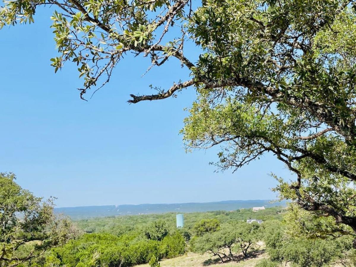 Hummingbird Haus - Hill Country Views On 20 Acres With Firepit Villa Spring Branch Buitenkant foto
